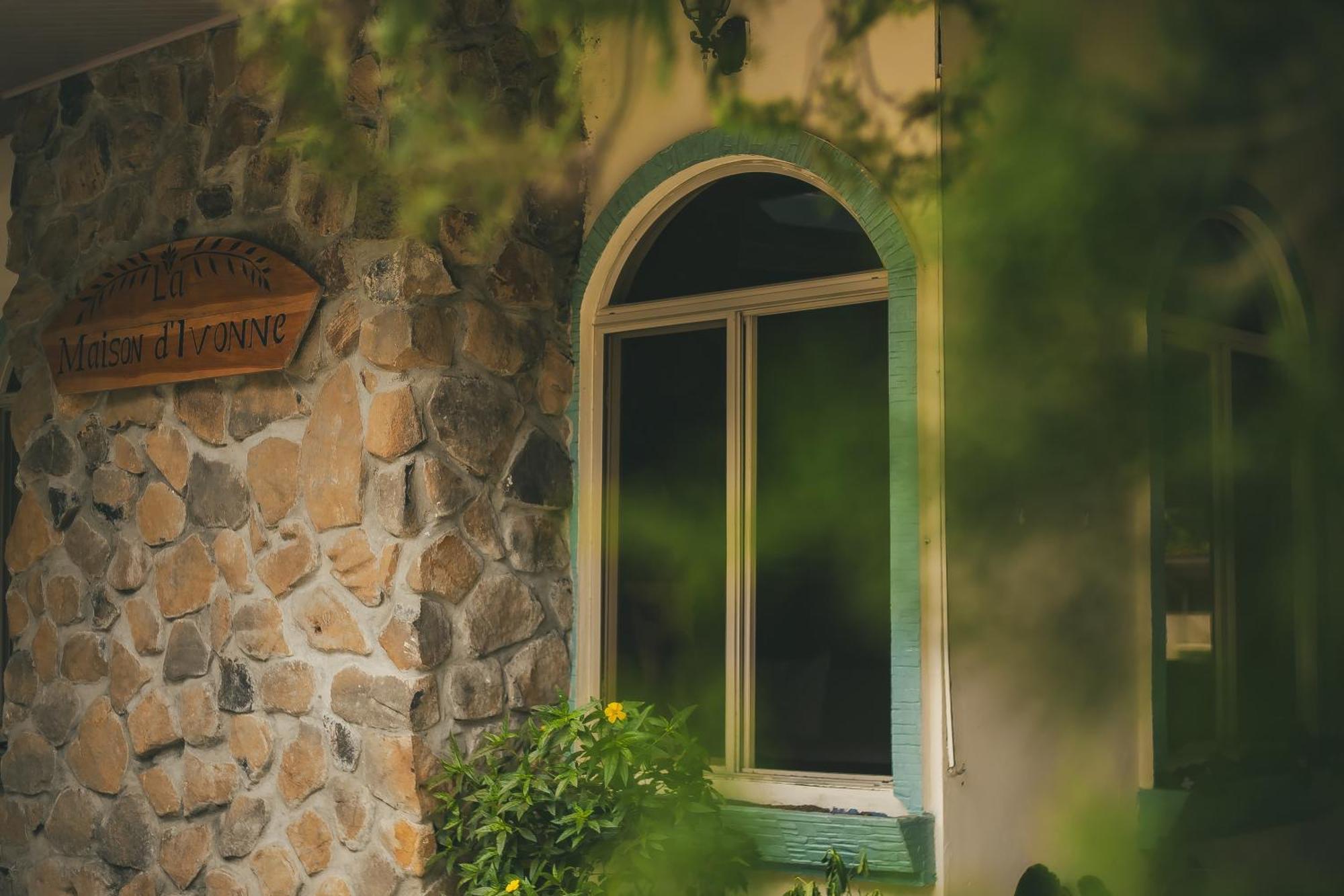 La Maison D' Ivonne Antón Exterior foto