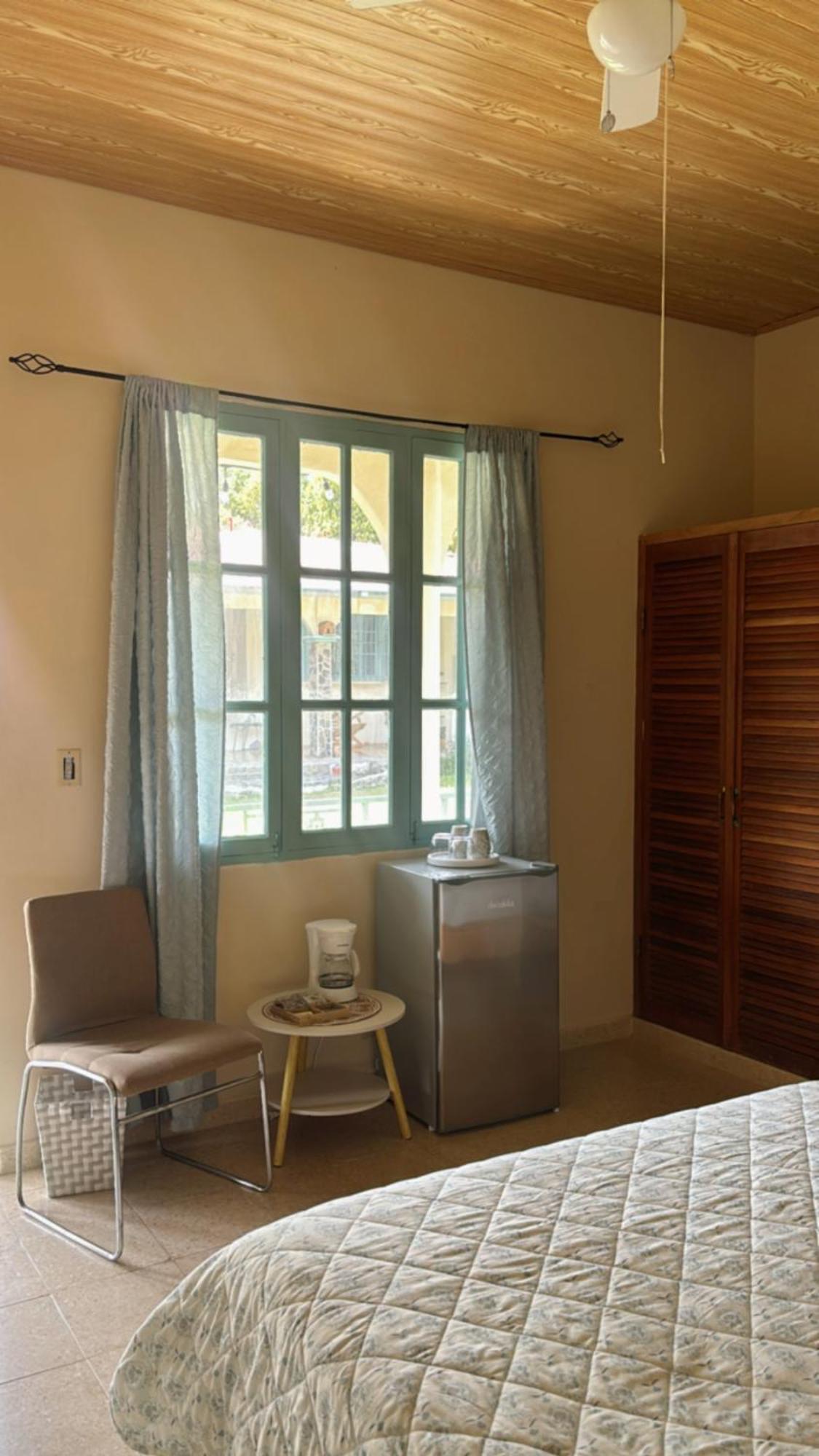 La Maison D' Ivonne Antón Exterior foto